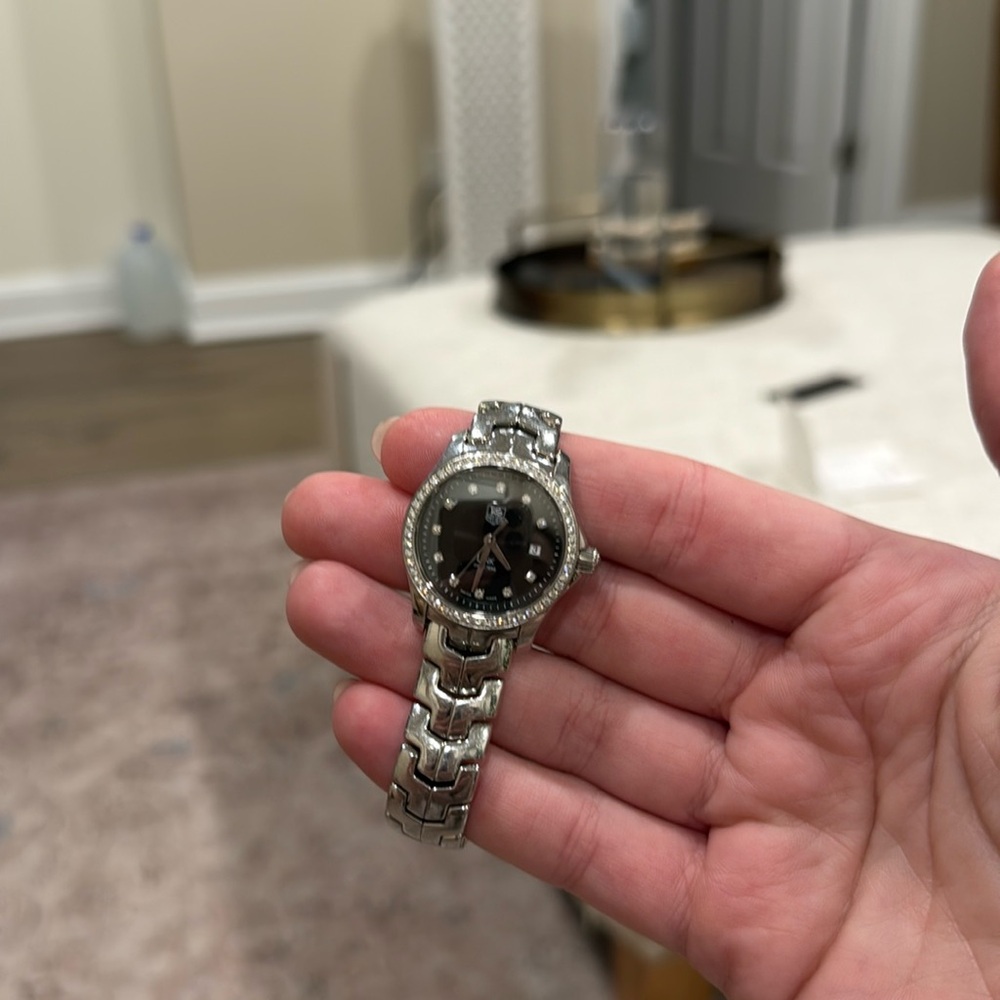 Tag Watch